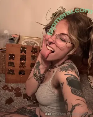 Mushbugs / Amy Aliece nude photo #0070