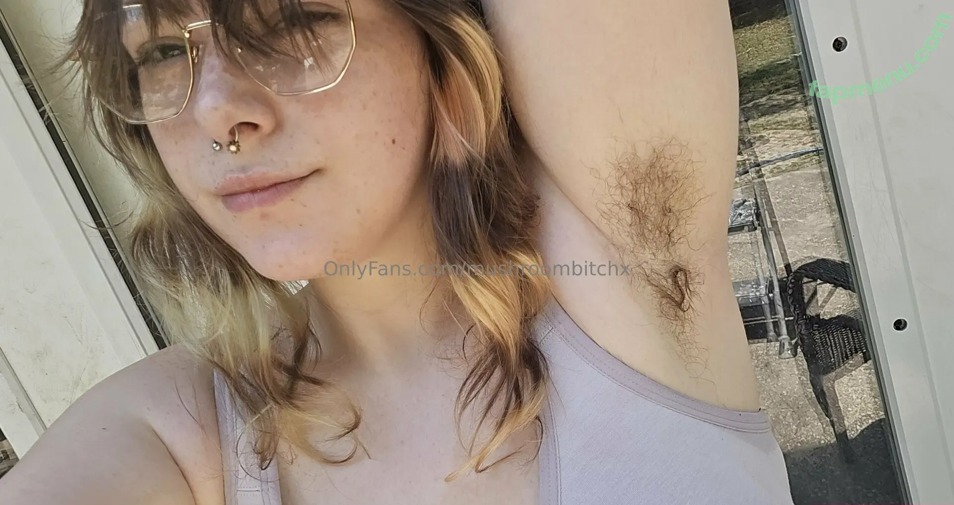 mushroombitchx nude photo #0005 (mushroombitchx)