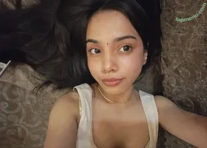 Muskan Karia / muskankaria nude photo #0014