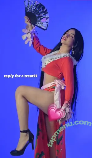 Muskan Karia / muskankaria nude photo #0132