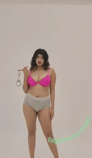 Muskan Thakurani / _muskan_thakurani / kiarashehawat nude photo #0061