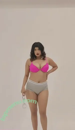 Muskan Thakurani / _muskan_thakurani / kiarashehawat nude photo #0069