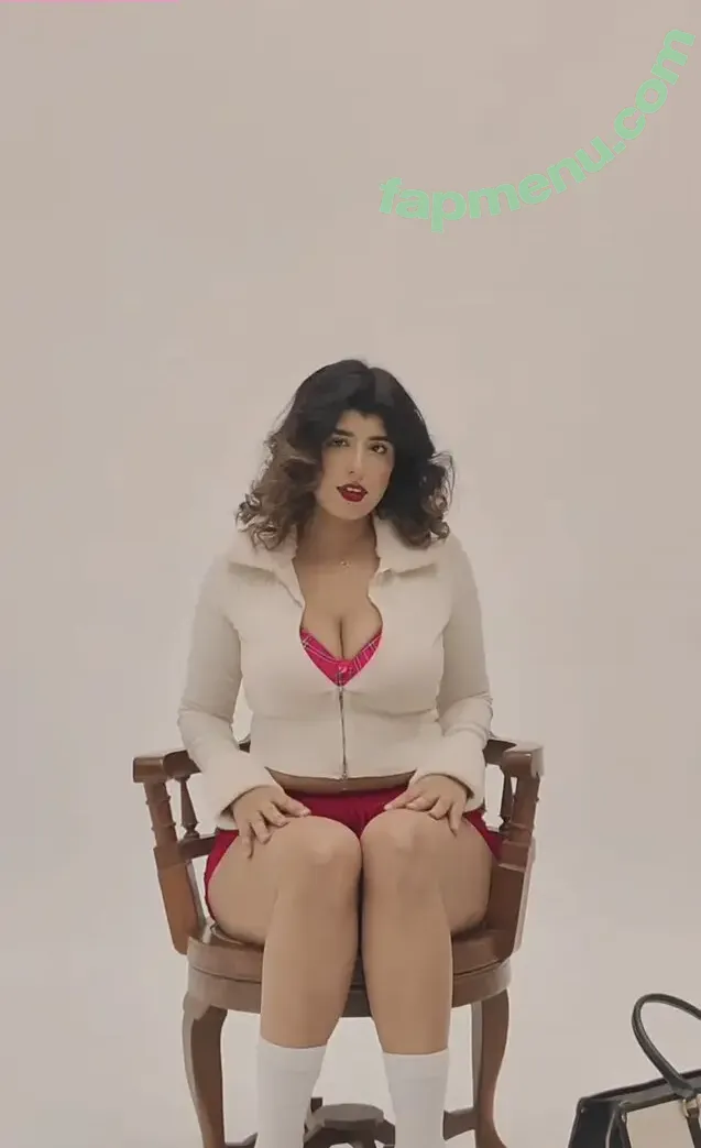 Muskan Thakurani nude photo #0060 (_muskan_thakurani / kiarashehawat)