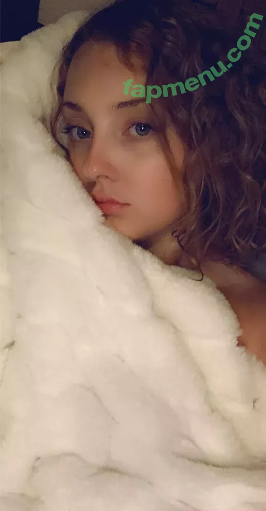 mustbecoralee nude photo #0067 (mustbecoralee)