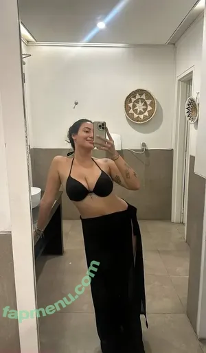 Mutiara Hazle / mutiarahazle nude photo #0010