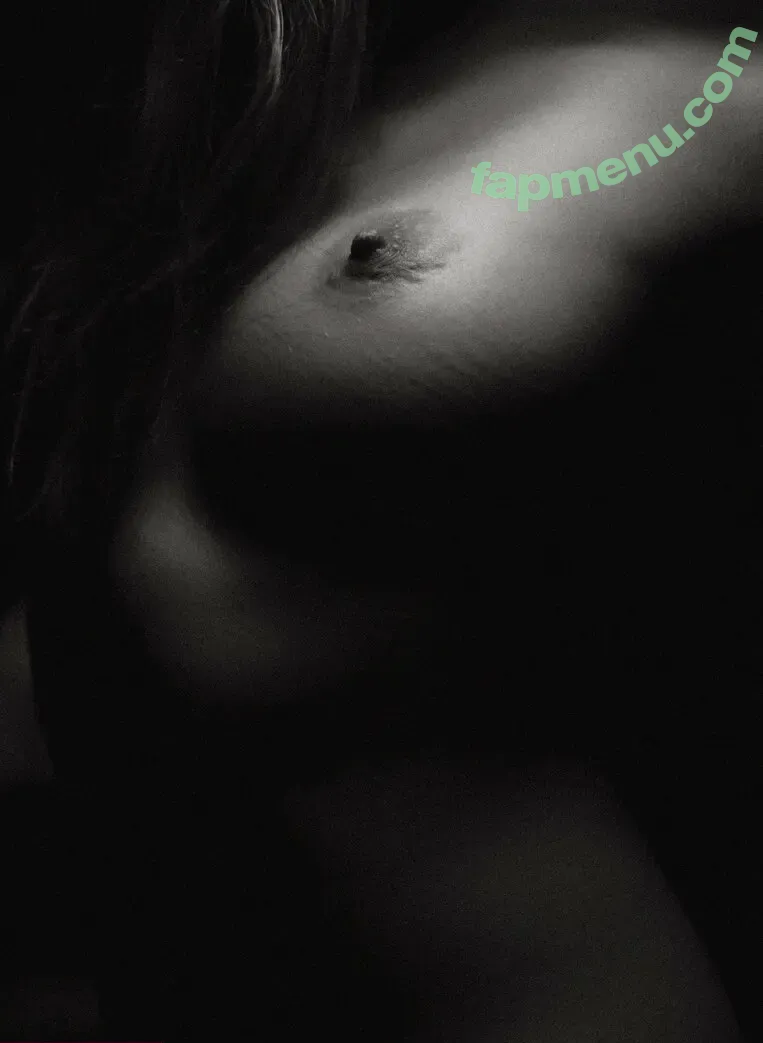 Mwsolak nude photo #0037 (Monika Wsolak)