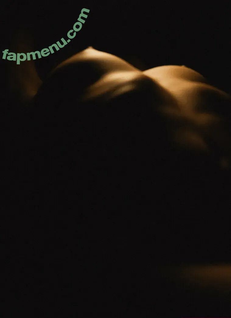 Mwsolak nude photo #0038 (Monika Wsolak)