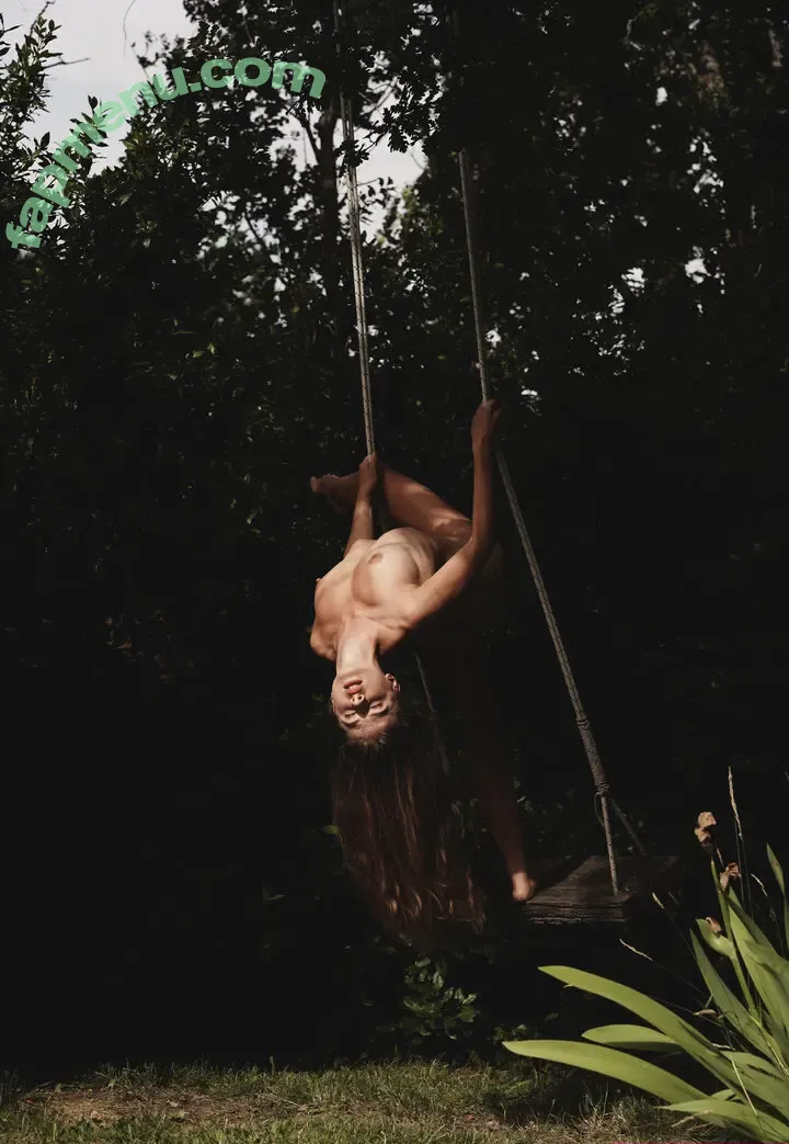 Mwsolak nude photo #0112 (Monika Wsolak)