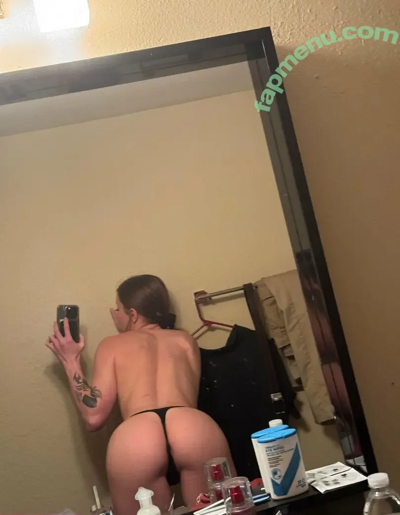 mxdirxleighh nude photo #0005 (reel)