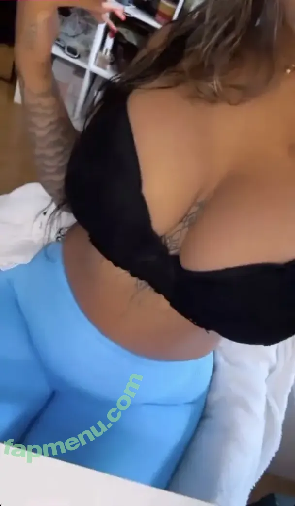 Mxrianne nude photo #0004 (Mxrianne)