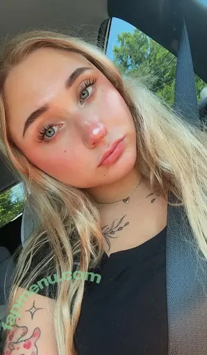 mxwuni / mewuni nude photo #0034