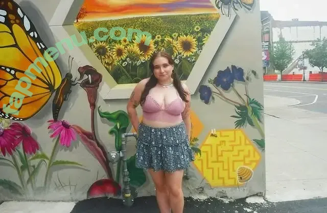mxwuni nude photo #0027 (mewuni)