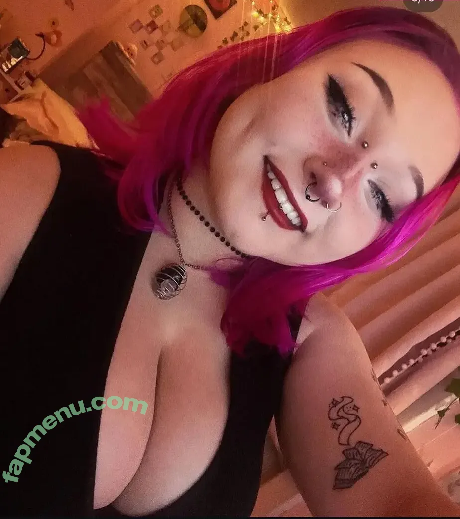 mxwuni nude photo #0046 (mewuni)