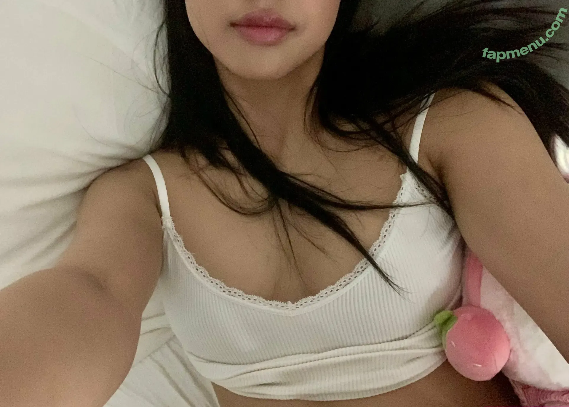 myaarawrr nude photo #0005 (myaarrofficial)