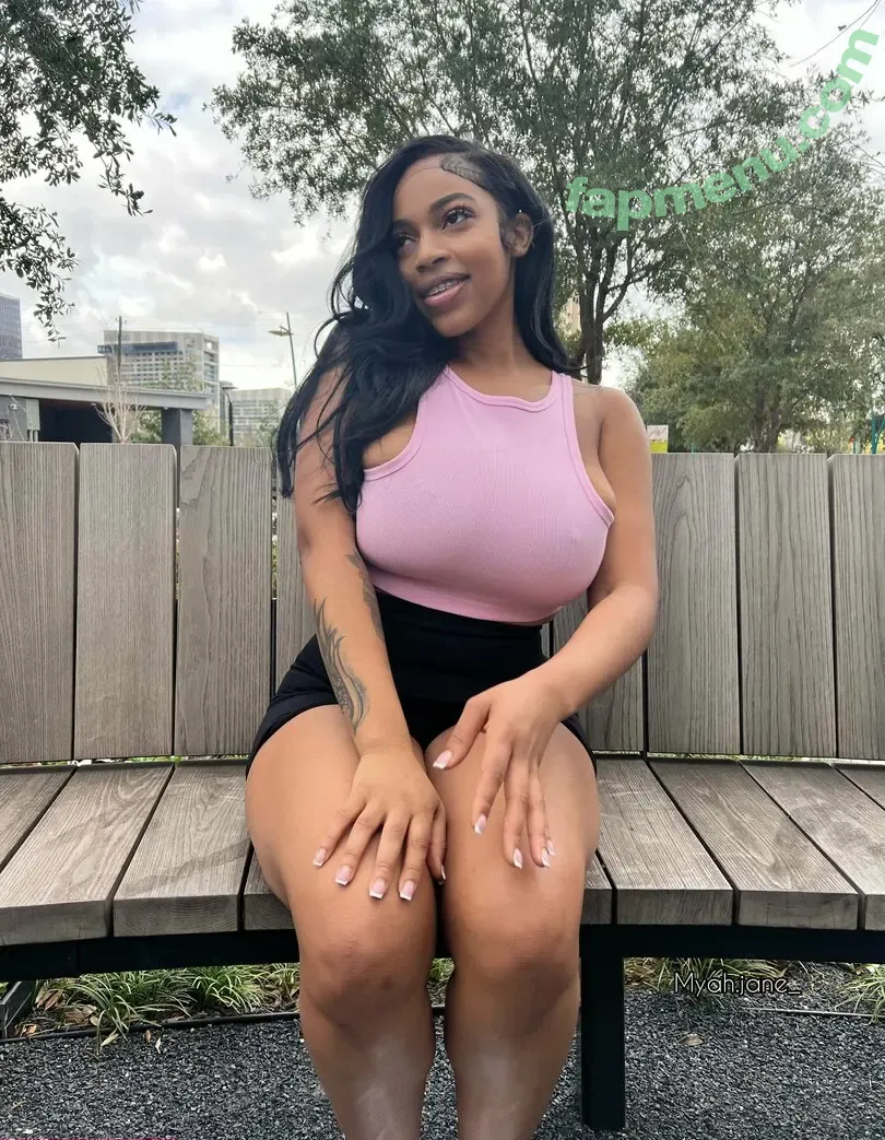 myahjanex nude photo #0008 (myahjanex)