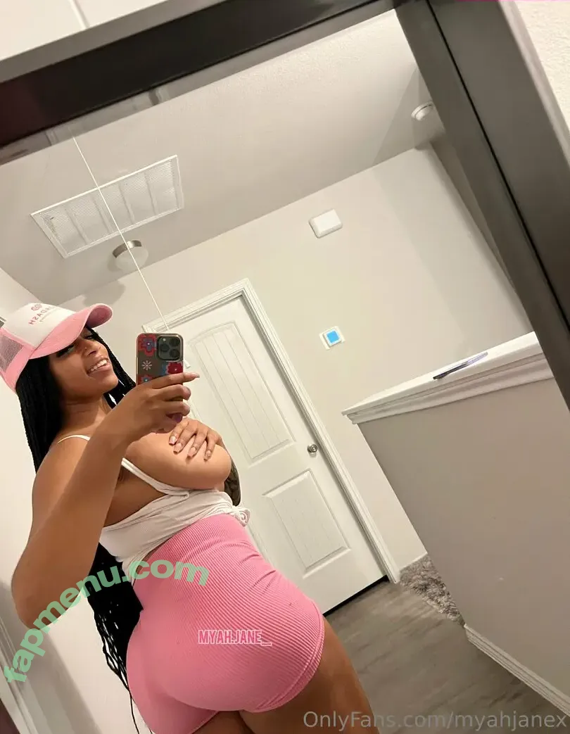 myahjanex nude photo #0021 (myahjanex)