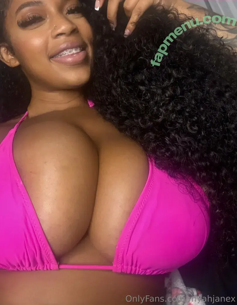 myahjanex nude photo #0051 (myahjanex)