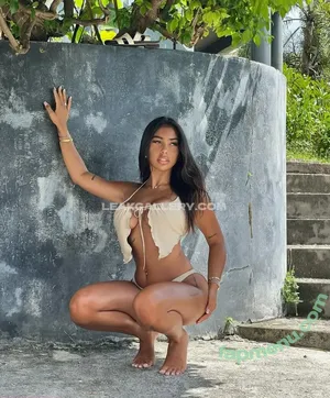  nude photo #0005