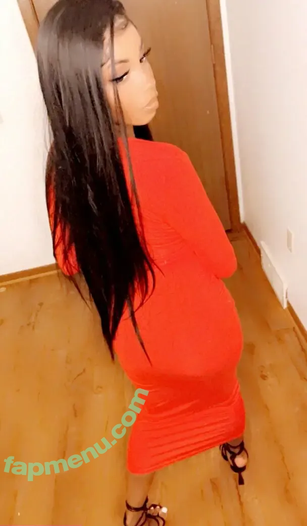 myaxo9 nude photo #0007 (myaxo9)