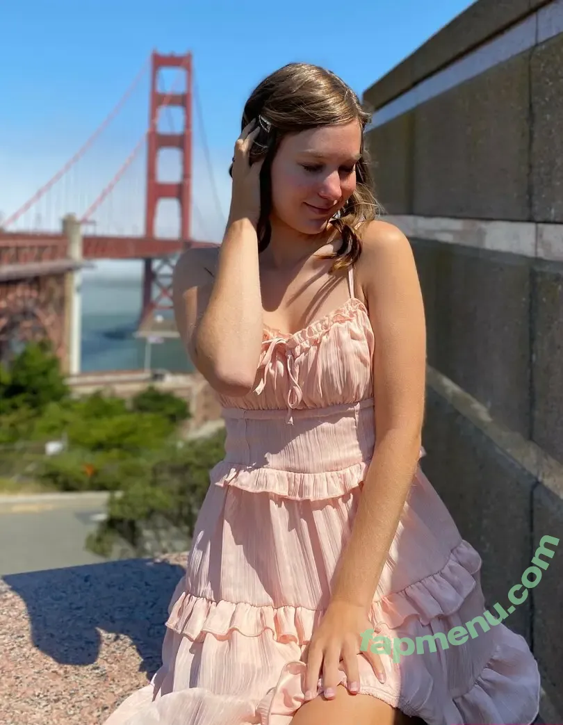mydeskchairswh0re nude photo #0028 (mydeskchairswh0re)