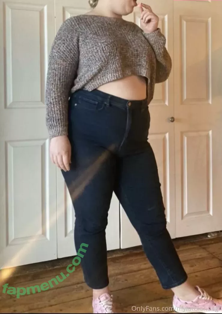 myfatblondegf nude photo #0004 (myfatblondegf)
