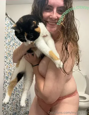  nude photo #0002
