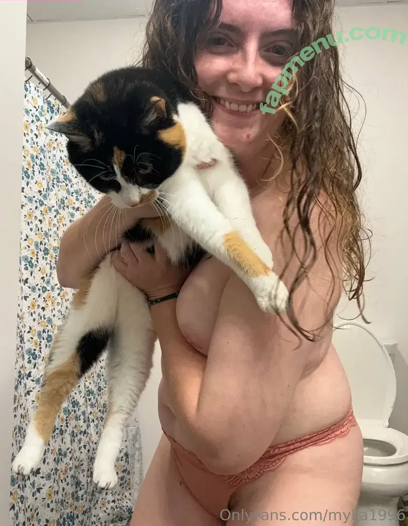 myka1996 nude photo #0002 (myka1996)