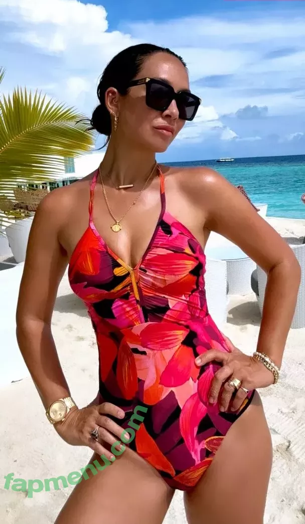 Myleene Klass nude photo #0335 (myleeneklass)