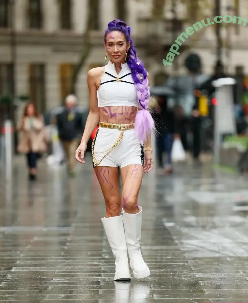 Myleene Klass nude photo #0979 (myleeneklass)