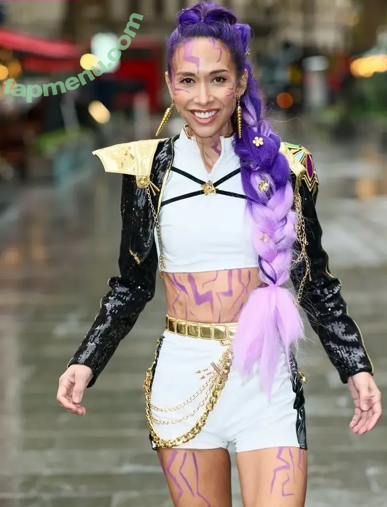 Myleene Klass nude photo #0980 (myleeneklass)