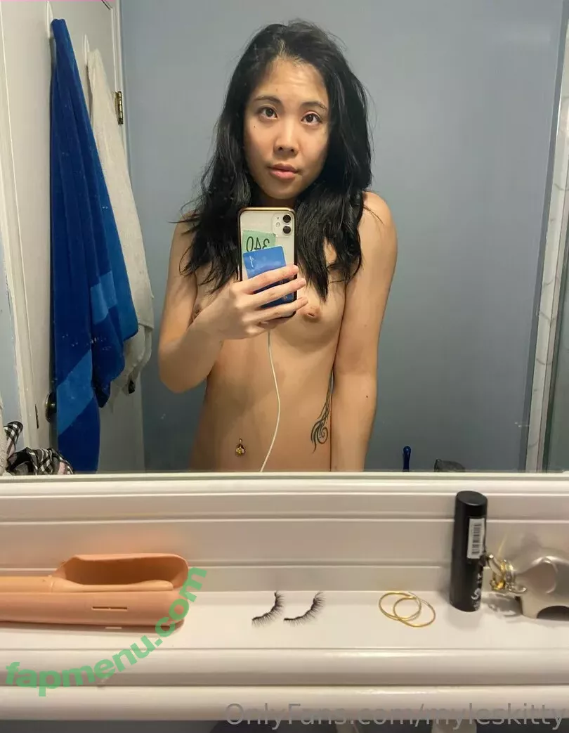 myleskitty nude photo #0112 (mileskitty)