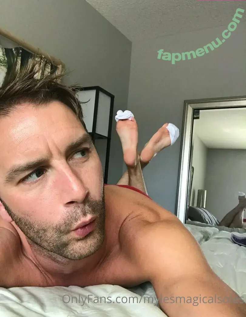 mylesmagicalsoles nude photo #0038 (mylesoneal)