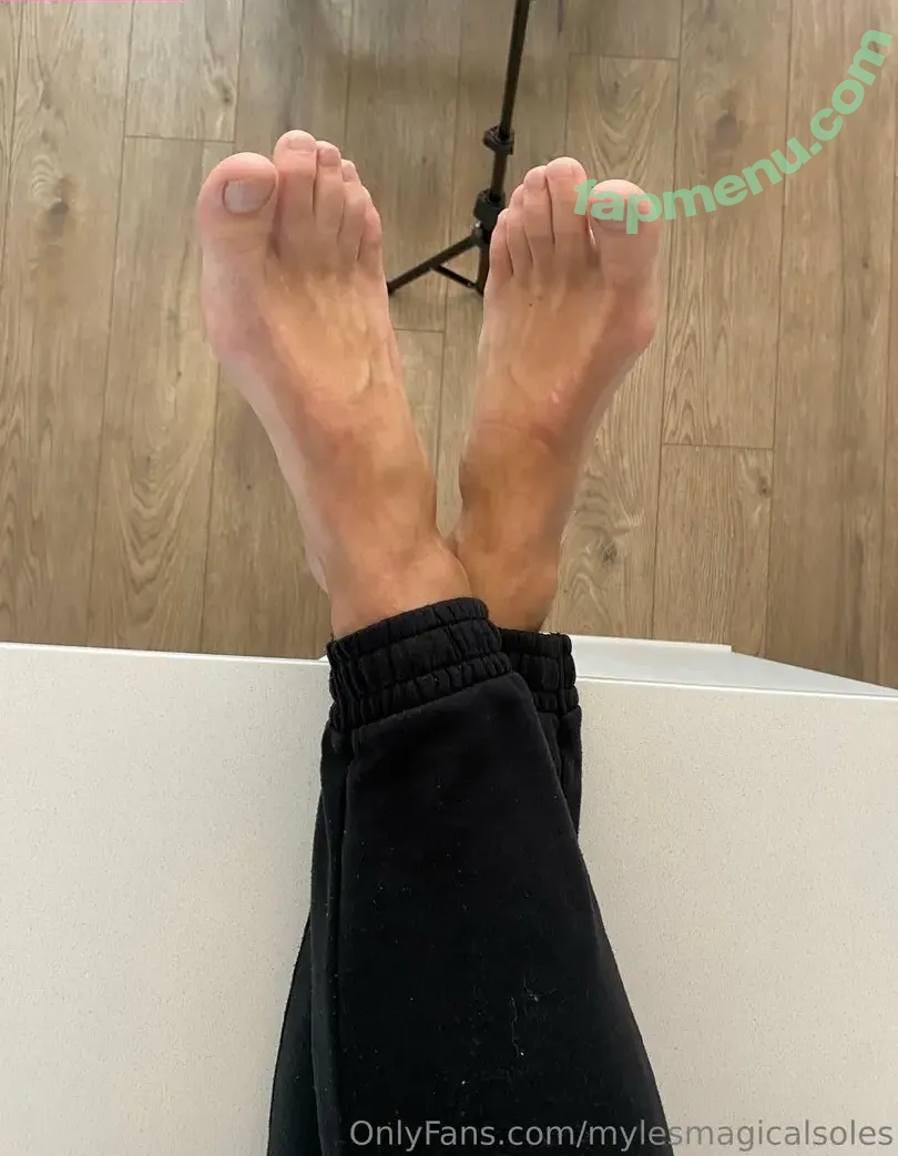 mylesmagicalsoles nude photo #0120 (mylesoneal)