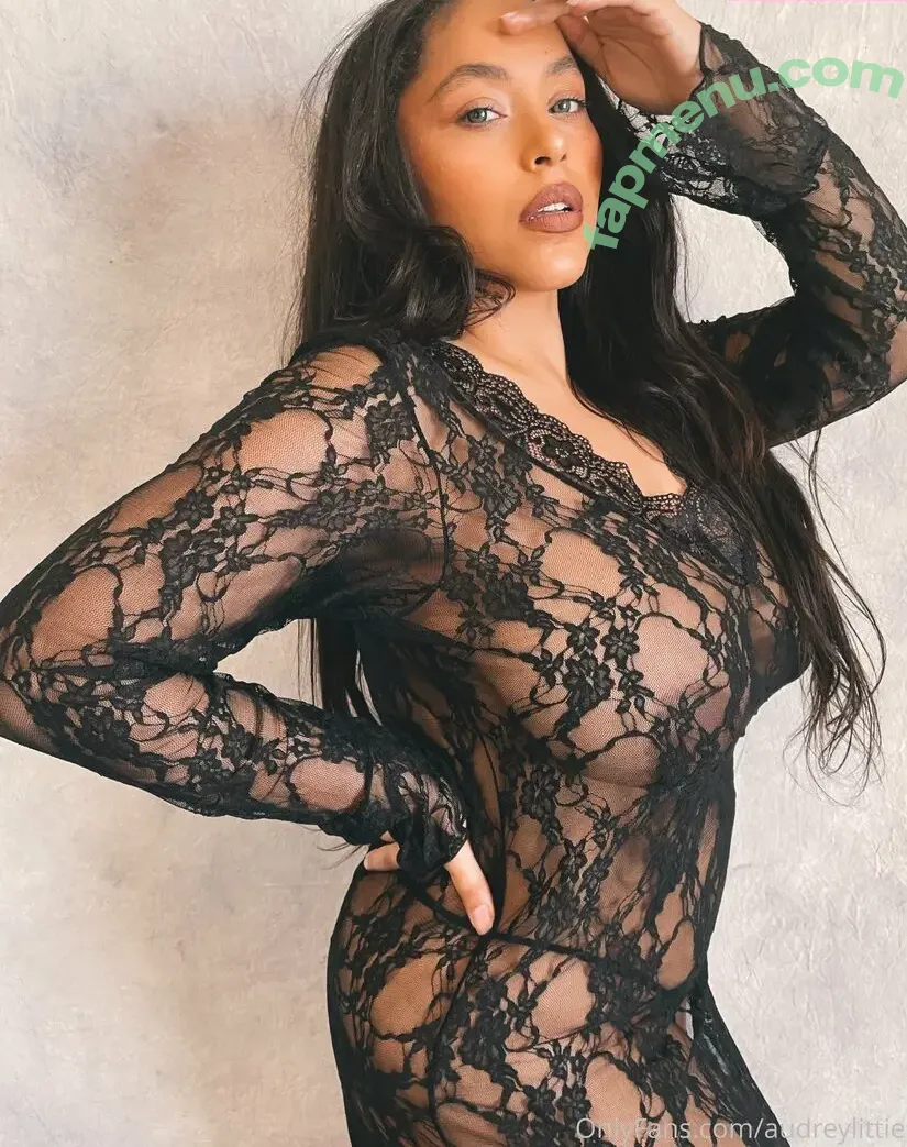 mynamesaudrey91 nude photo #0019 (mynamesaudrey91)