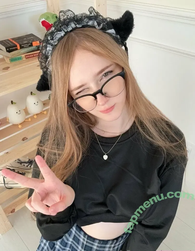 mysaaat nude photo #0293 (mysaaat)