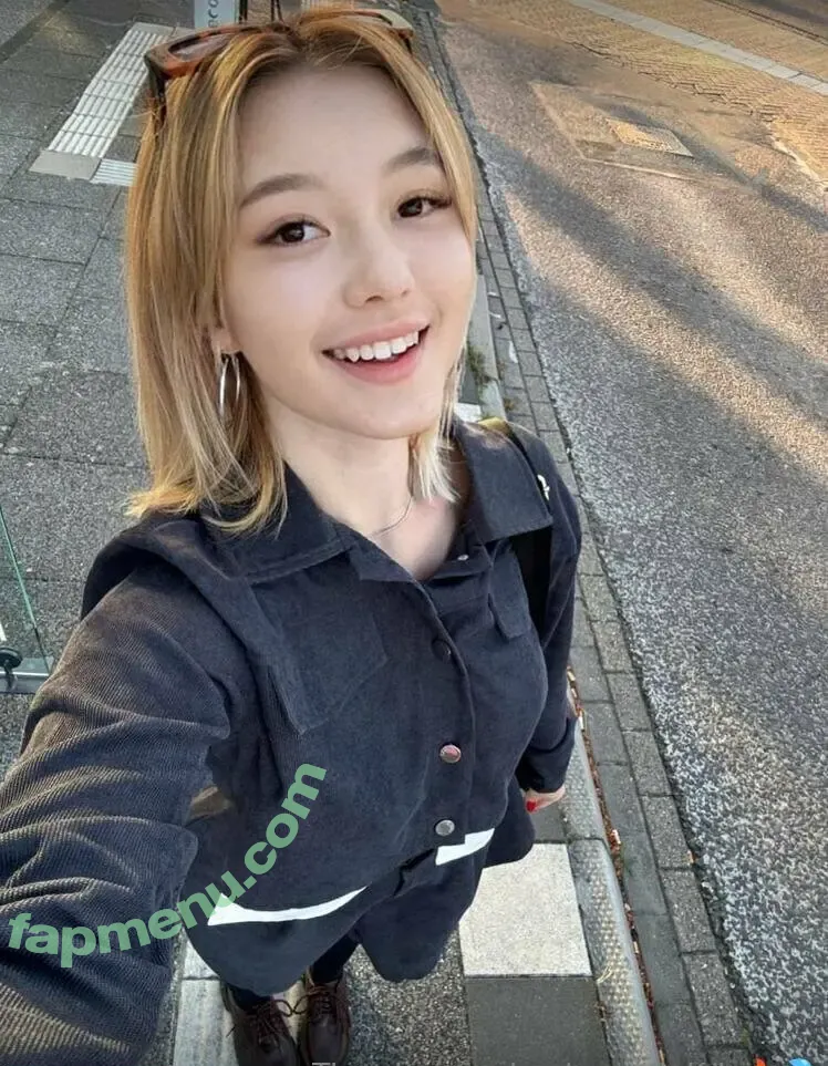 mysterious_hotkris nude photo #0149 (mysteriouskris)