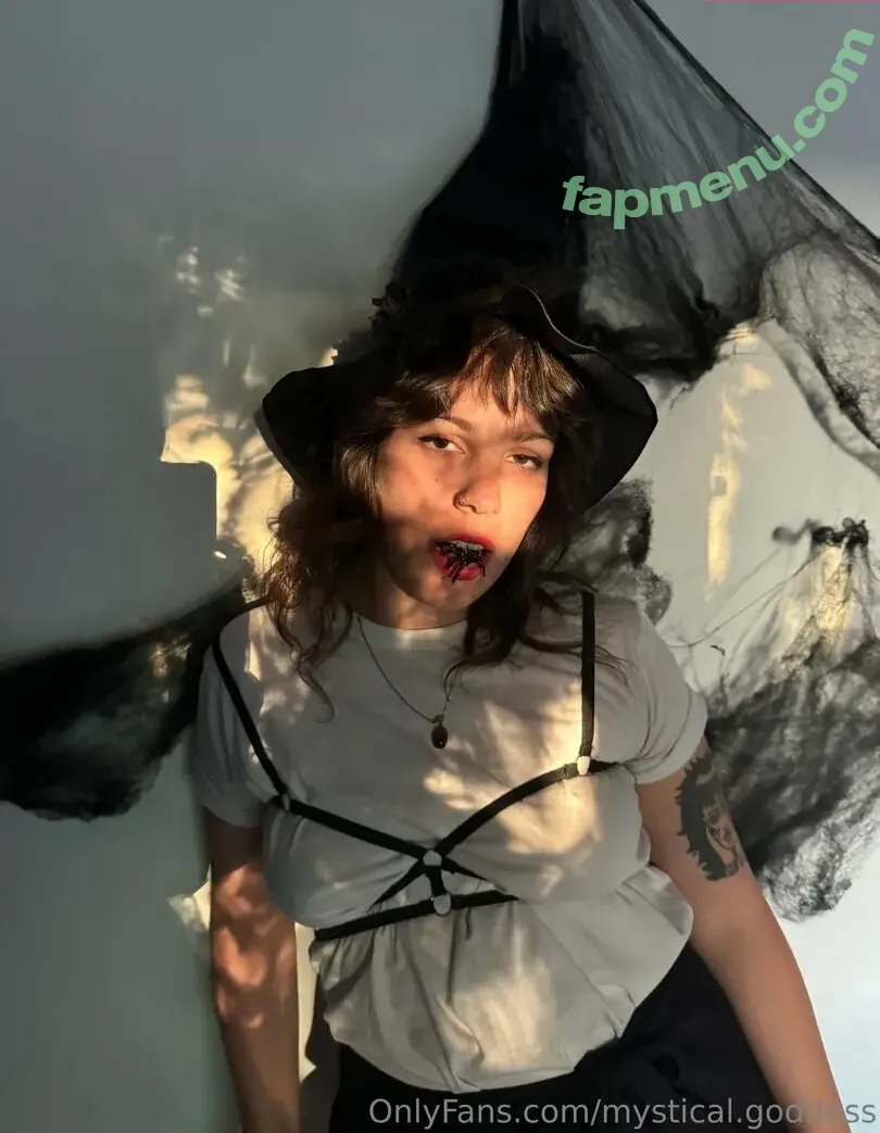 mystical.goddess nude photo #0034 (mystical_goddess_)