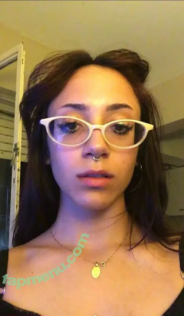 mysticalbich nude photo #0006 (tishagribble)
