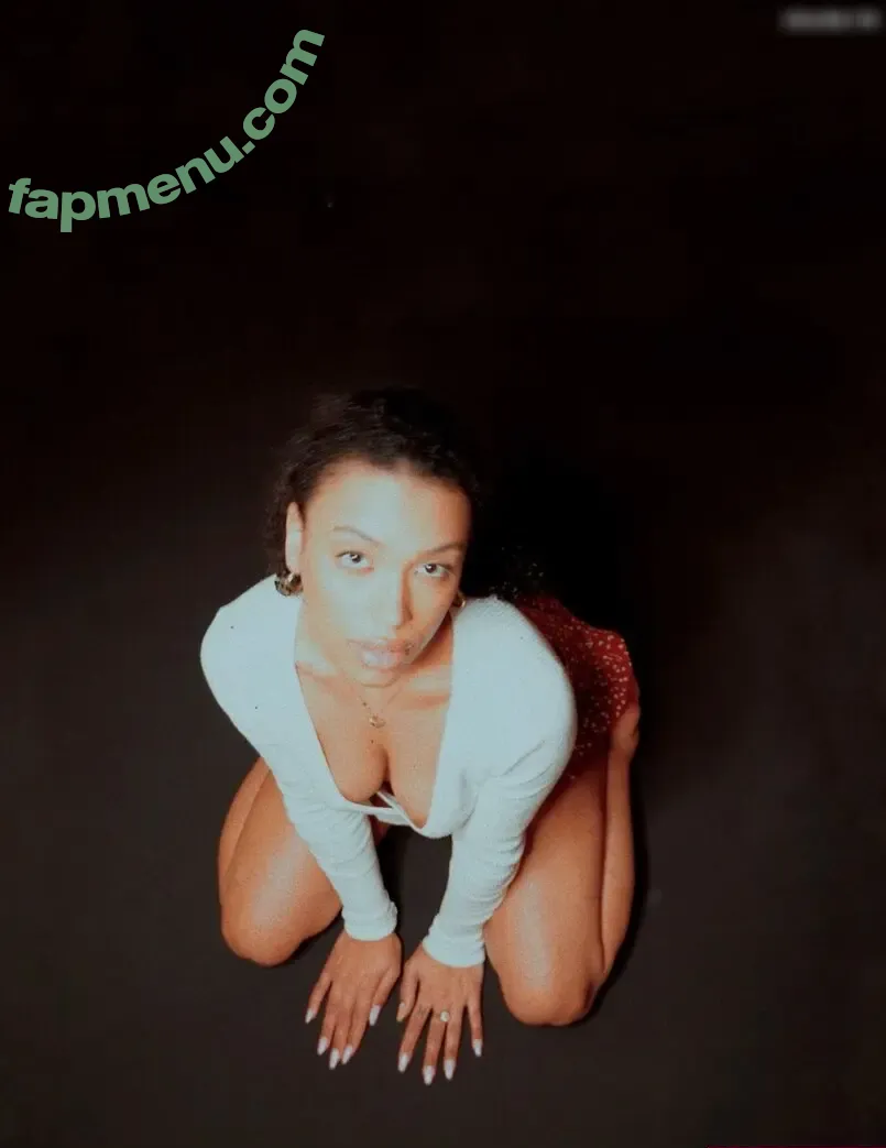 Mystywaterz nude photo #0025 (itsmw / itsmystywaterz)