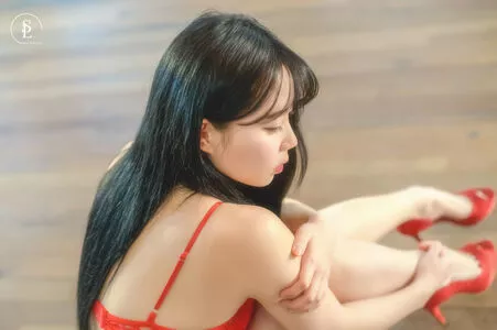 Myu-A / juicyfakku / myu_a_ / 뮤아 nude photo #0072