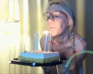 myviolet_rush / girlnamedviolet nude photo #1963