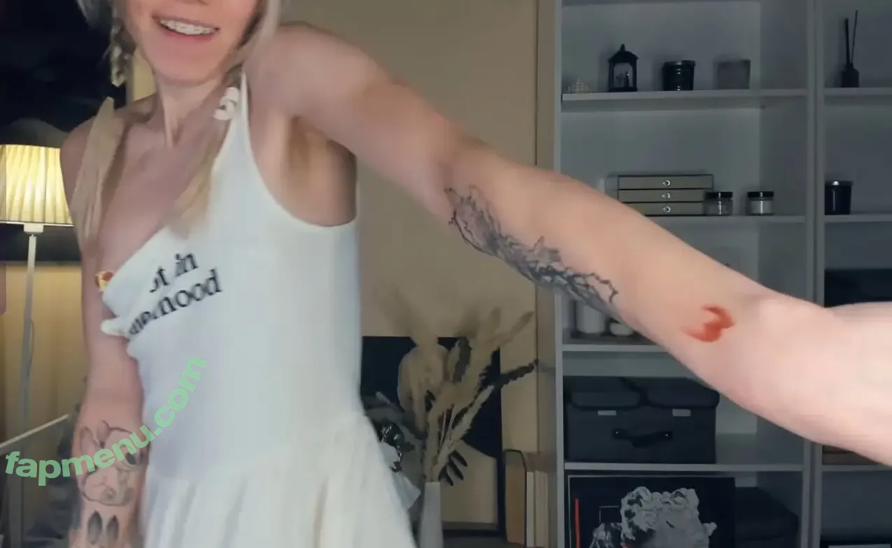 myviolet_rush nude photo #1324 (girlnamedviolet)