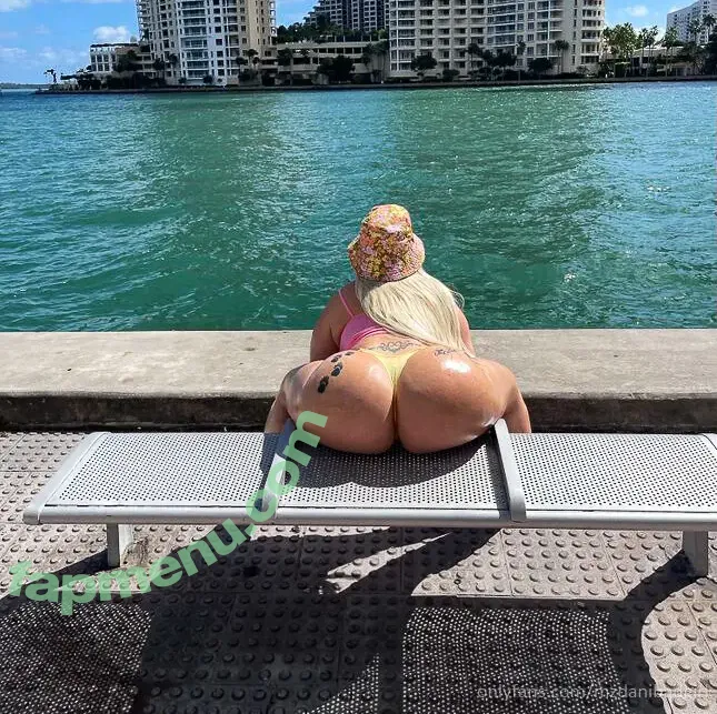 MzDani nude photo #0168 (Mzdanibad / mzdanibadgirl / mzdanient)