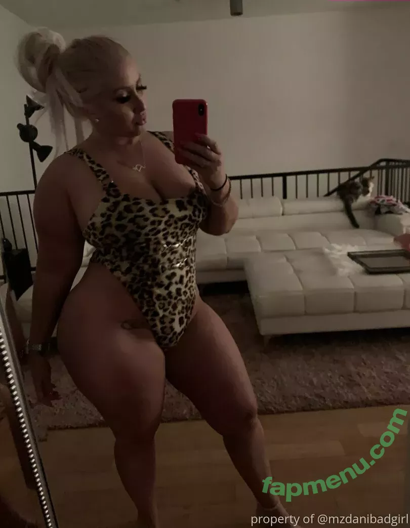 mzdanibadgirl nude photo #0361 (mzdanient)