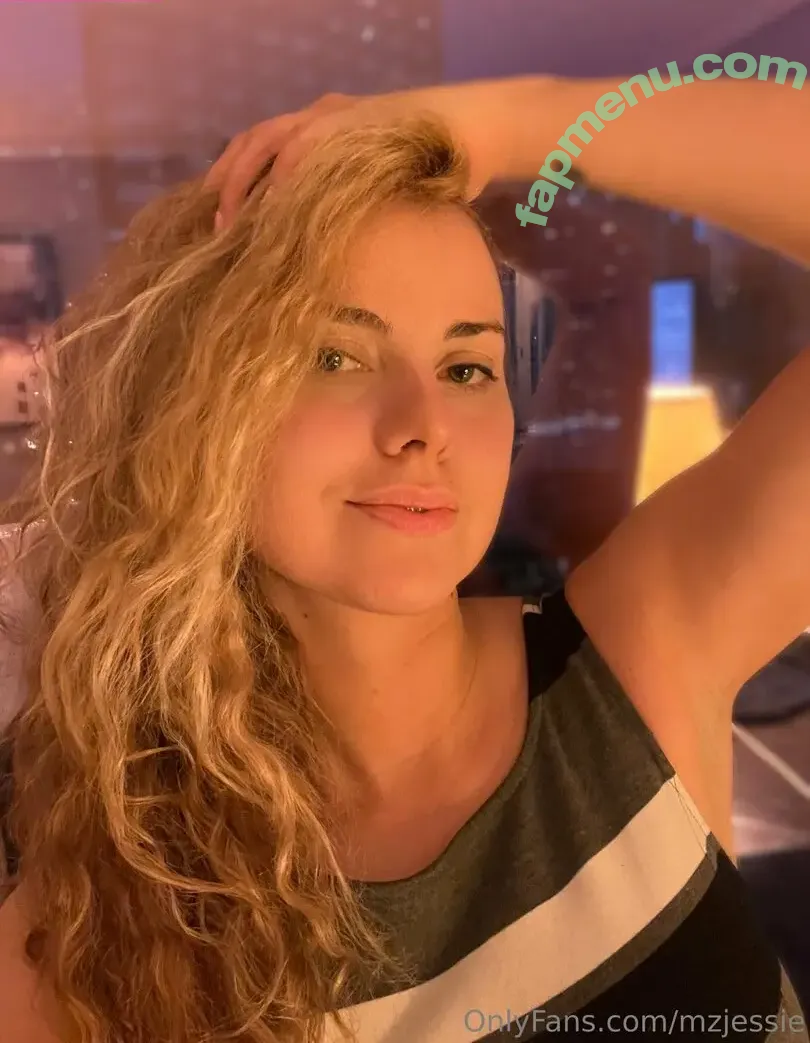 Mzjessie nude photo #0127 (jessierogersgreen)