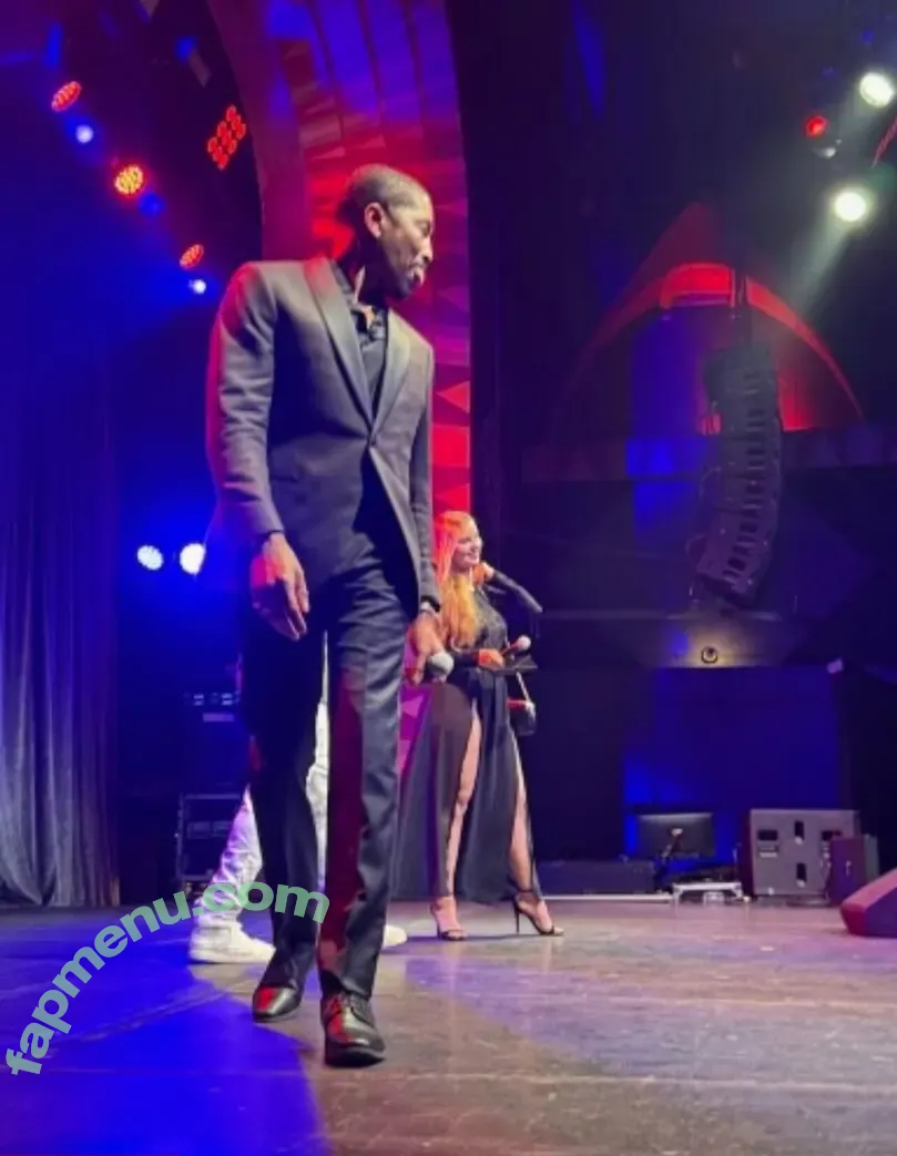 Mzjessie nude photo #0143 (jessierogersgreen)