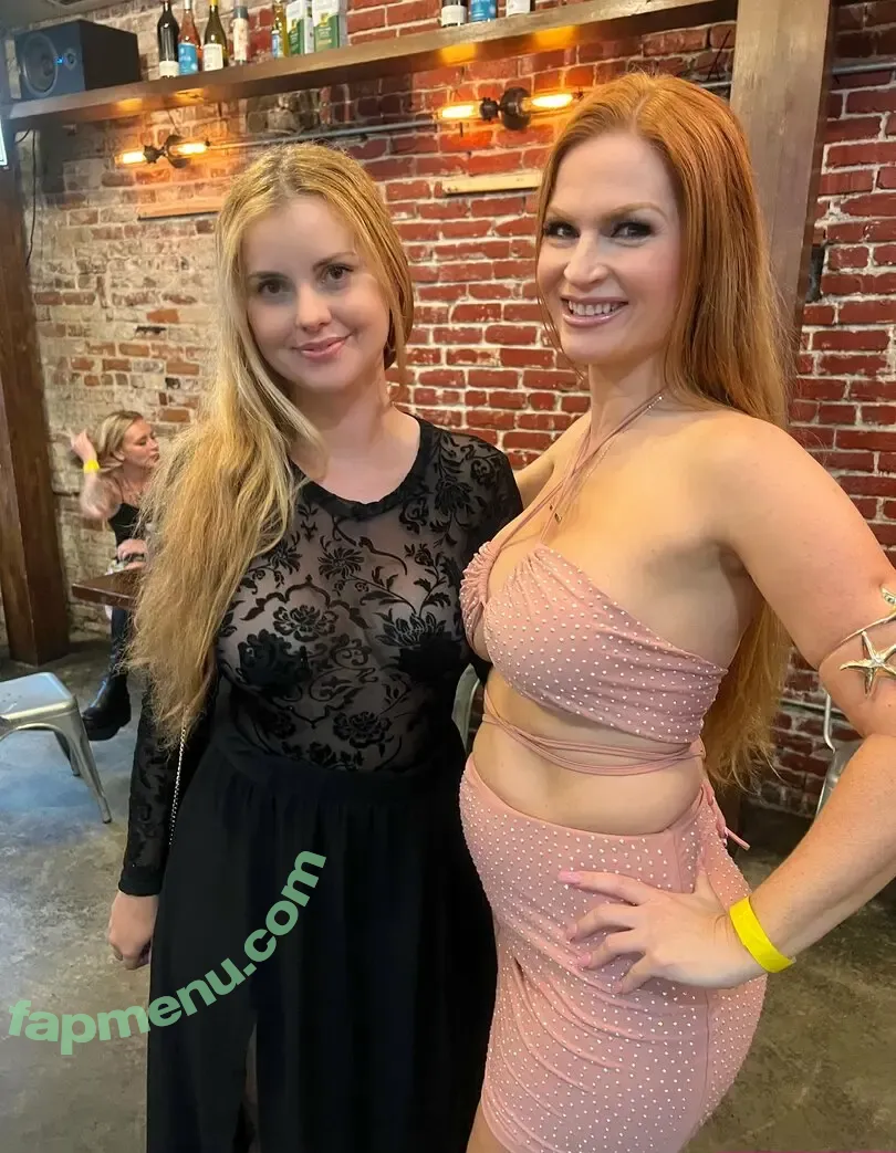 Mzjessie nude photo #0145 (jessierogersgreen)