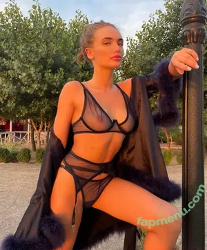 N A / angelia_lapin / bjyeoul2 / kellyrose_no_ppv / mayaaa_124 nude photo #0245
