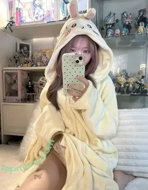 N A / 01215_Yuri / Yuri Yuri / bjyeoul2 / yixiaoyangzew / yuriyuri_fanclub / ゆりゆり nude photo #0977