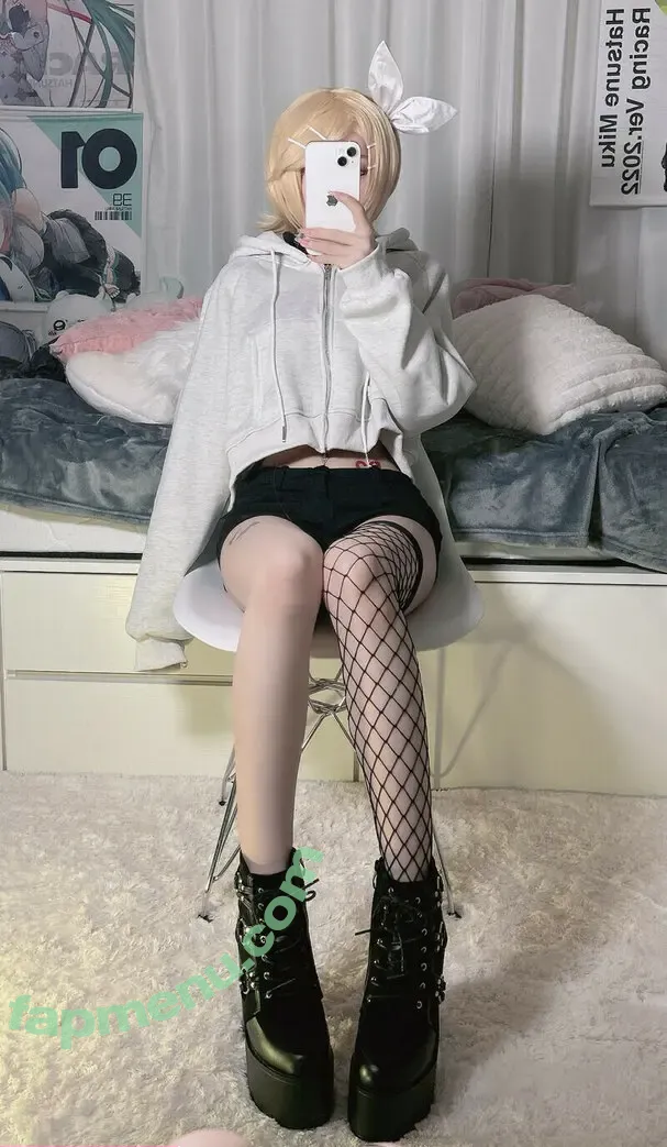 N A nude photo #0360 (___lloli / baby_898 / lloli_yasan / sakuramanaTeee)